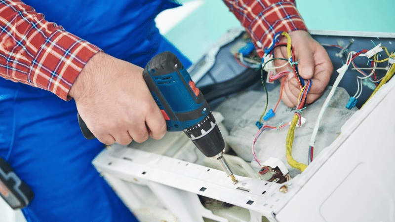 Sakarya Bosch Bosch çamaşır makinesi kart tamiri – Su almama arızası orijinal parça ile giderildi. - Teknik servis örneği